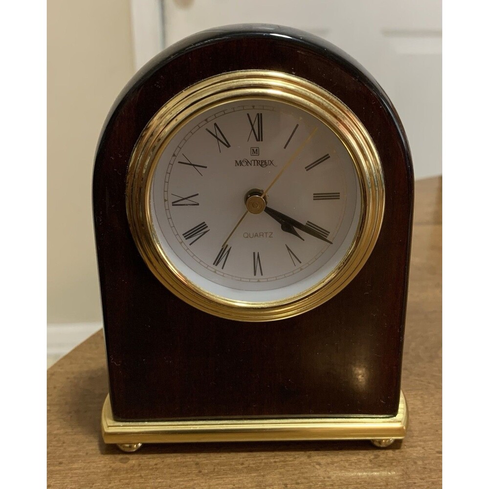VTG Montreux Quartz Desk Table Top Clock Battery Operated 5” Tall